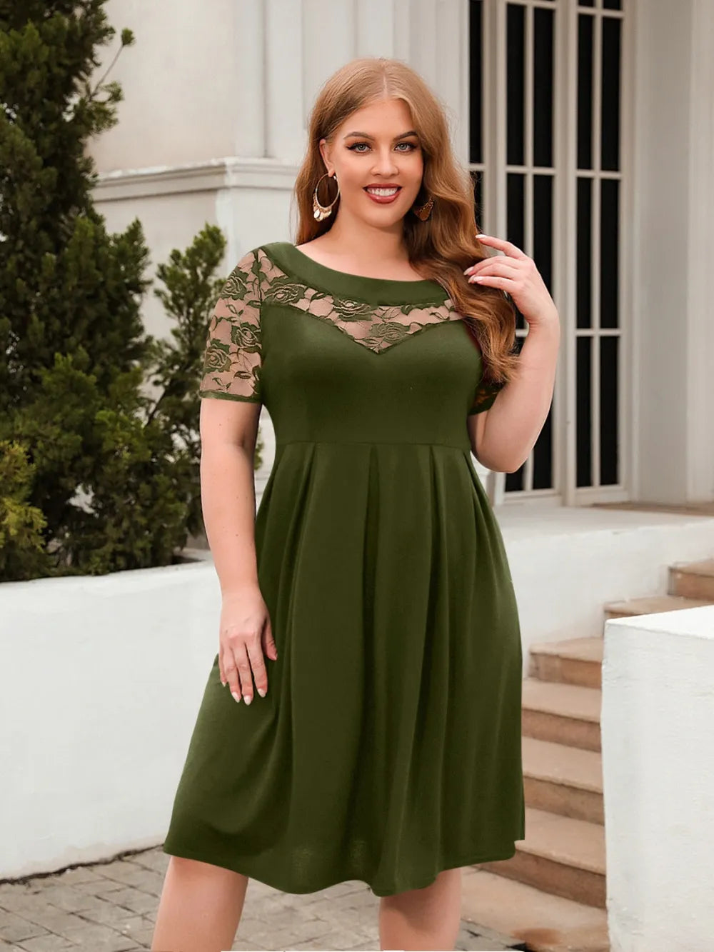 Plus Size Ruched Bodycon Mini Dress — Short Sleeve Party Dress 1XL-3XL