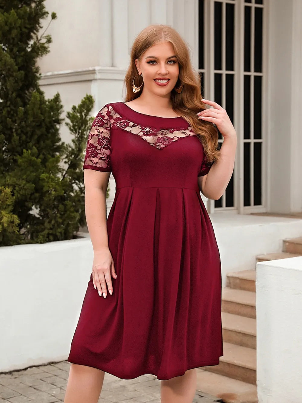 Plus Size Ruched Bodycon Mini Dress — Short Sleeve Party Dress 1XL-3XL