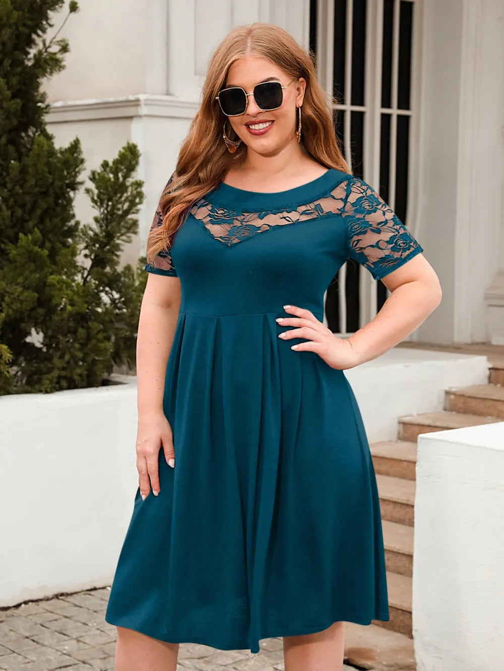 Plus Size Ruched Bodycon Mini Dress — Short Sleeve Party Dress 1XL-3XL