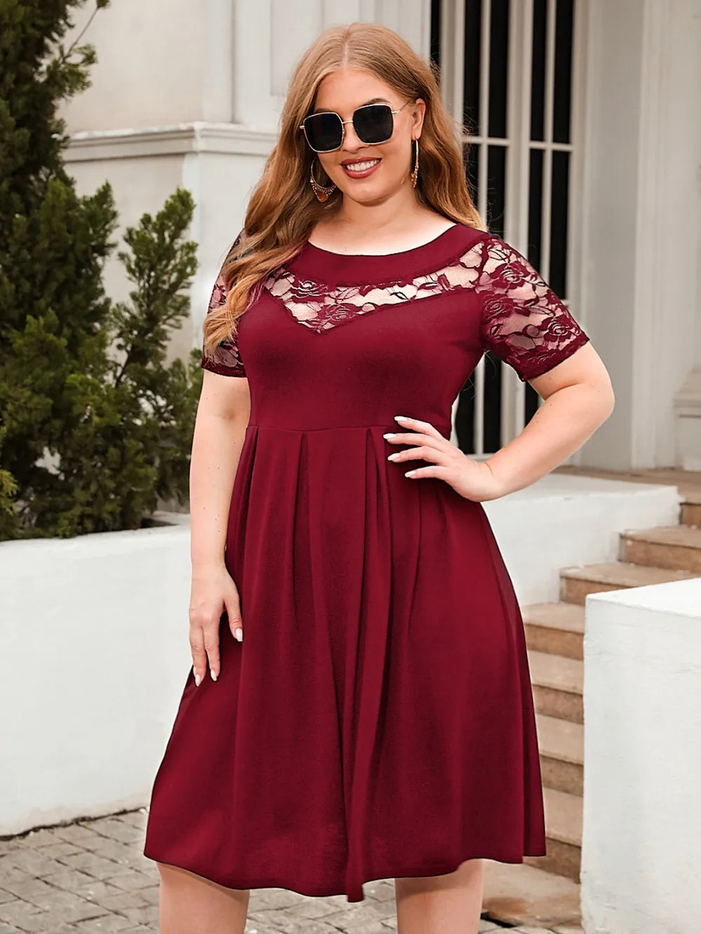 Plus Size Ruched Bodycon Mini Dress — Short Sleeve Party Dress 1XL-3XL