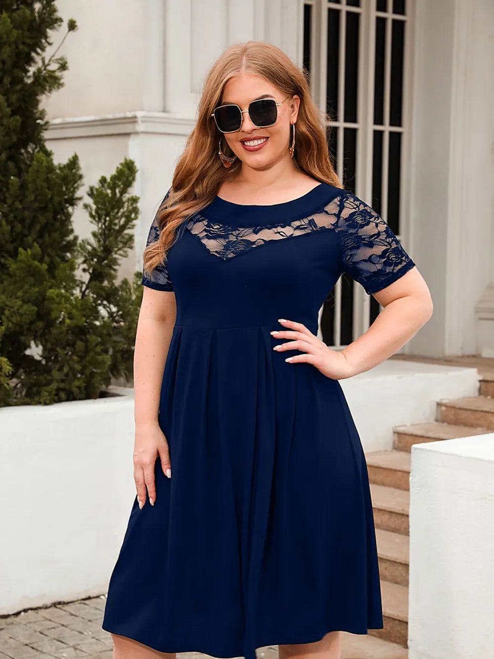 Plus Size Ruched Bodycon Mini Dress — Short Sleeve Party Dress 1XL-3XL