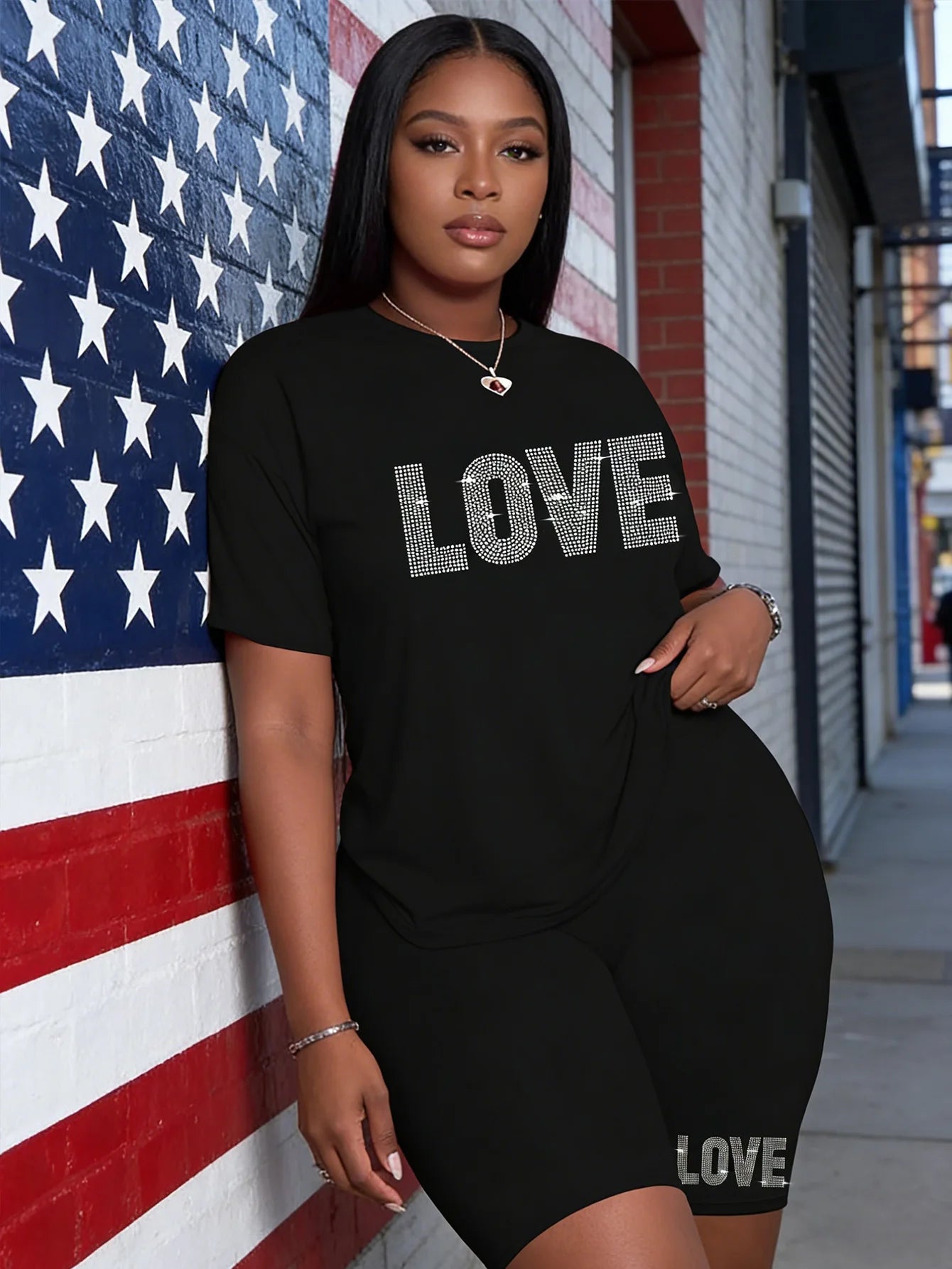 Plus Size Heart Print Oversized T-Shirt + Shorts Set — Casual 2-Piece Summer Outfit