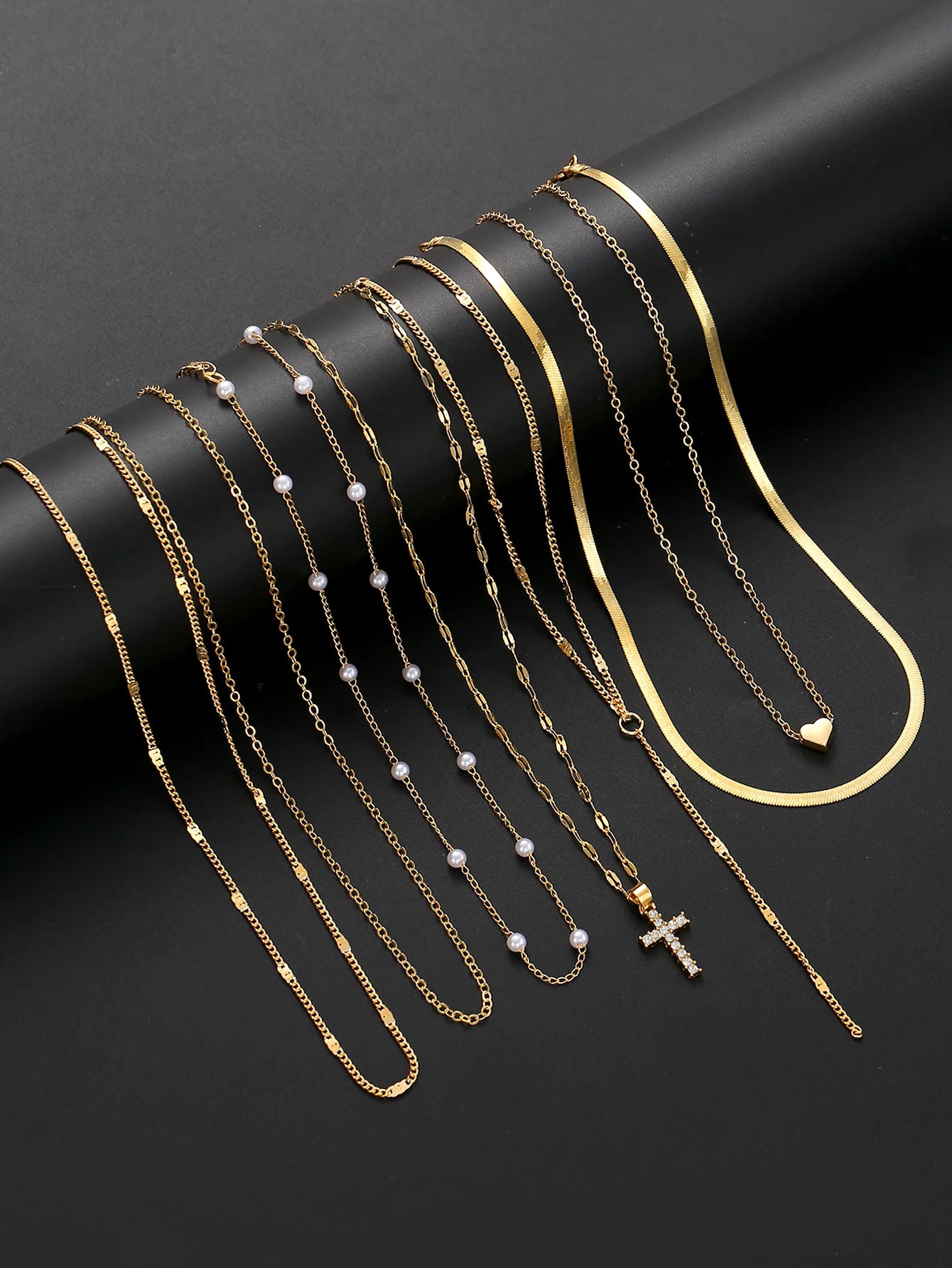 7-Piece Boho Gold Necklace Set — Layered Heart, Pearl & Cross Pendant Necklaces for Women
