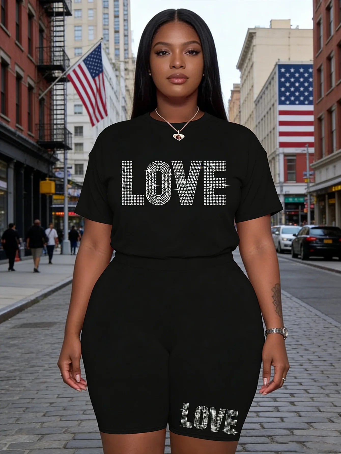 Plus Size Heart Print Oversized T-Shirt + Shorts Set — Casual 2-Piece Summer Outfit