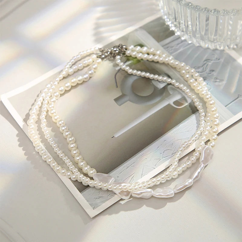 Multi-Layer Pearl Necklace For Woman Elegant Chokers Retro Neck Chain Imitation Pearls Heart Necklace Wedding Party Lady Jewelry